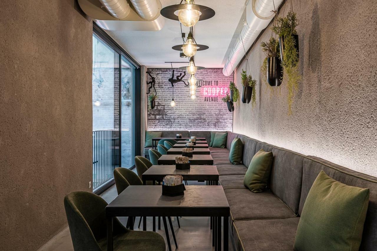Cooper L Cooper Apartamento